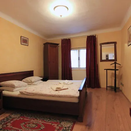 Prokopska In The Heart Of Mala Strana Praga
